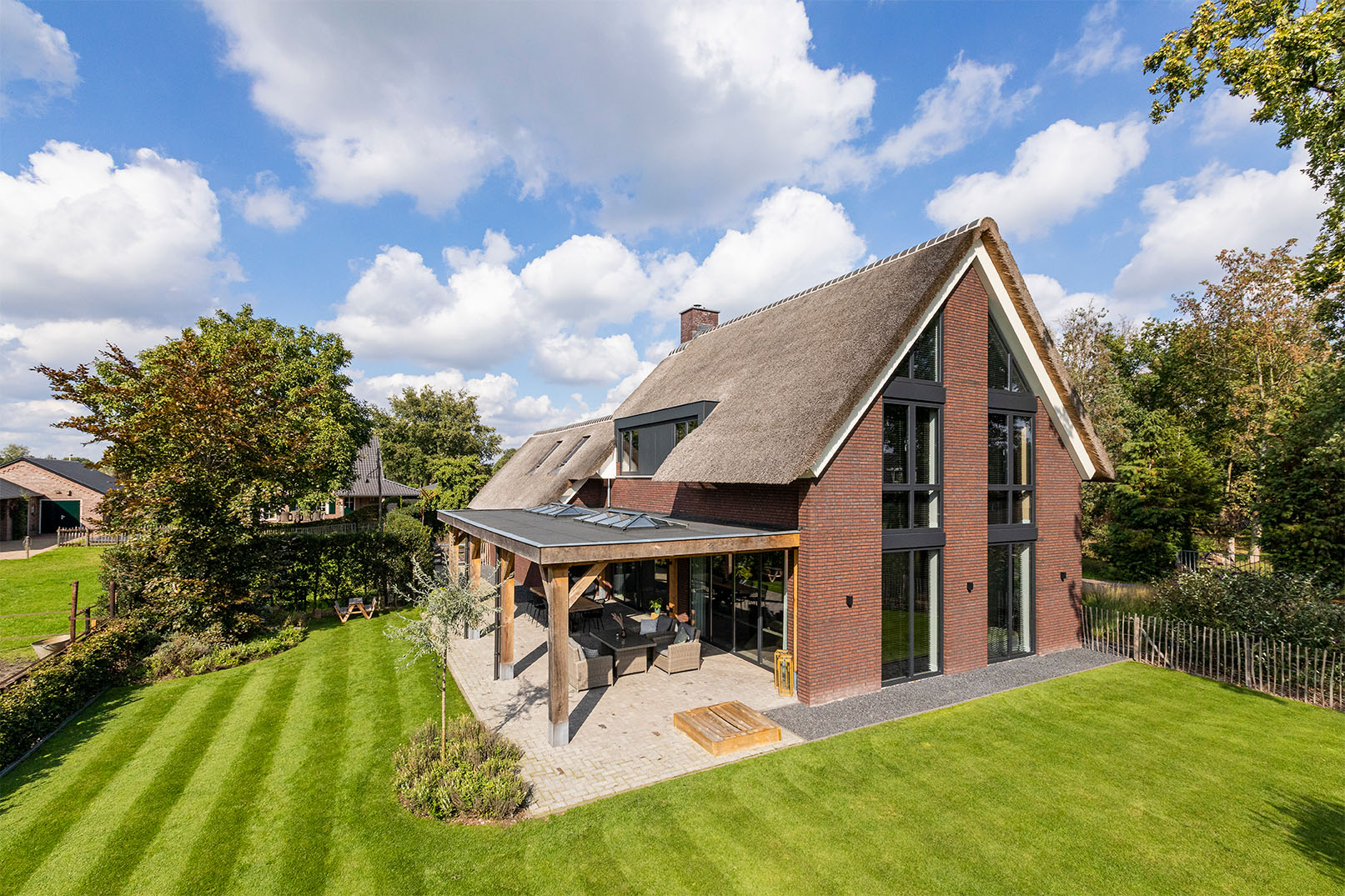 Skylar lichtstraat bij veranda